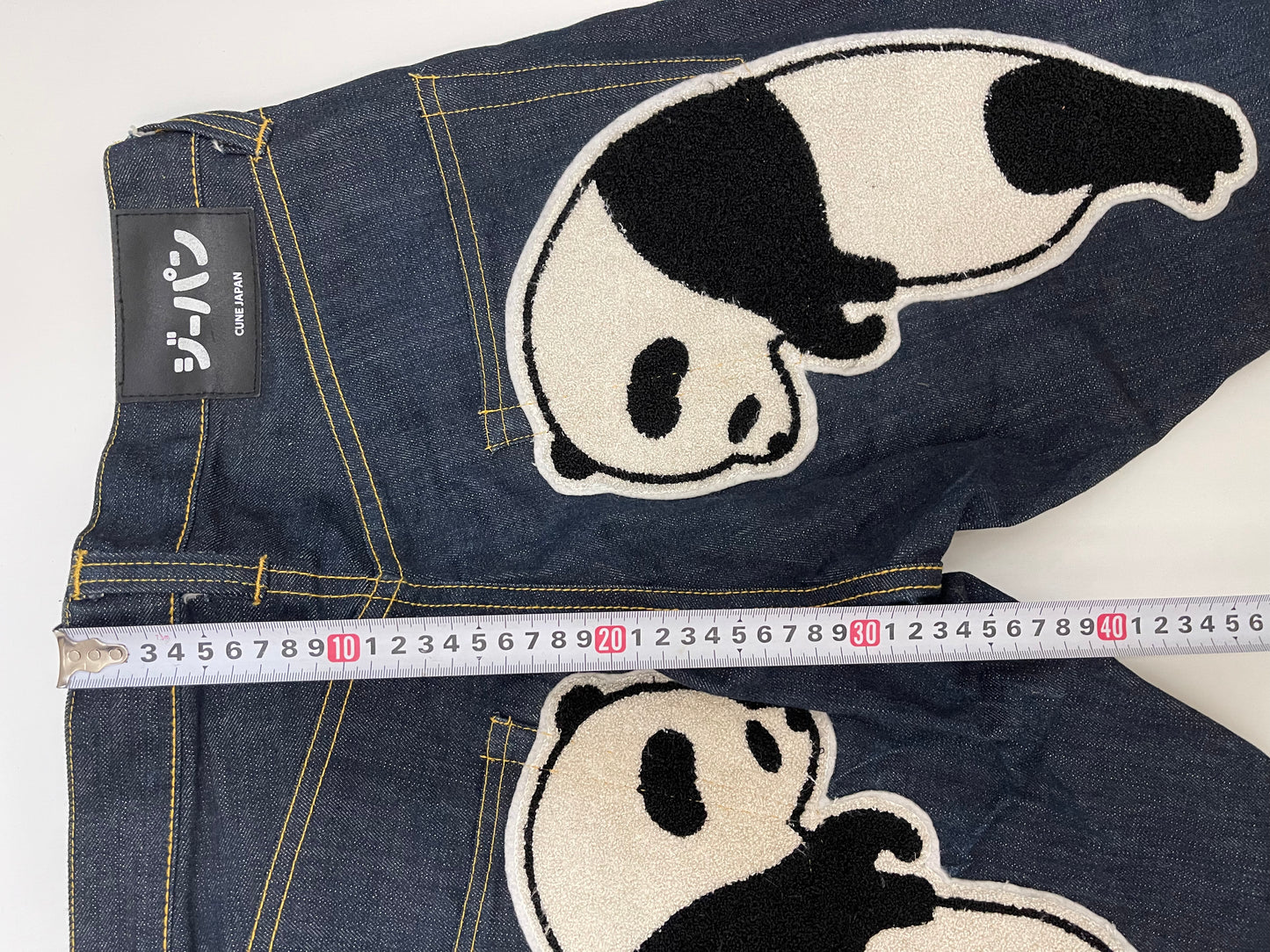 Japanese Cune Panda Loose Hips Tapered Slim Fit Denim Jeans 30 in