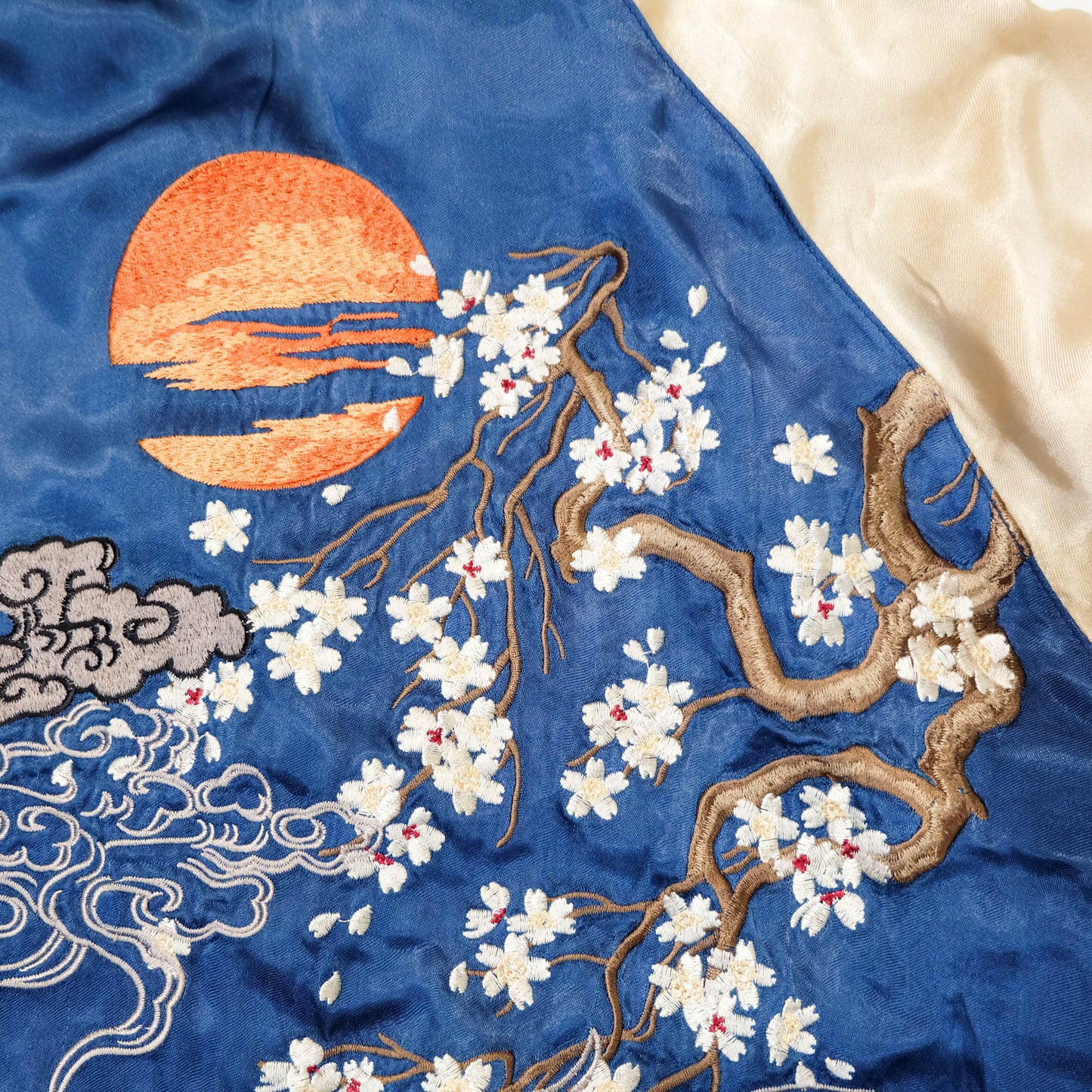 Vintage Japanese Sukajan Souvenir Jacket Reversible Dragon Skull Geisha Wagara Embroidery Yokosuka Bomber Jacket