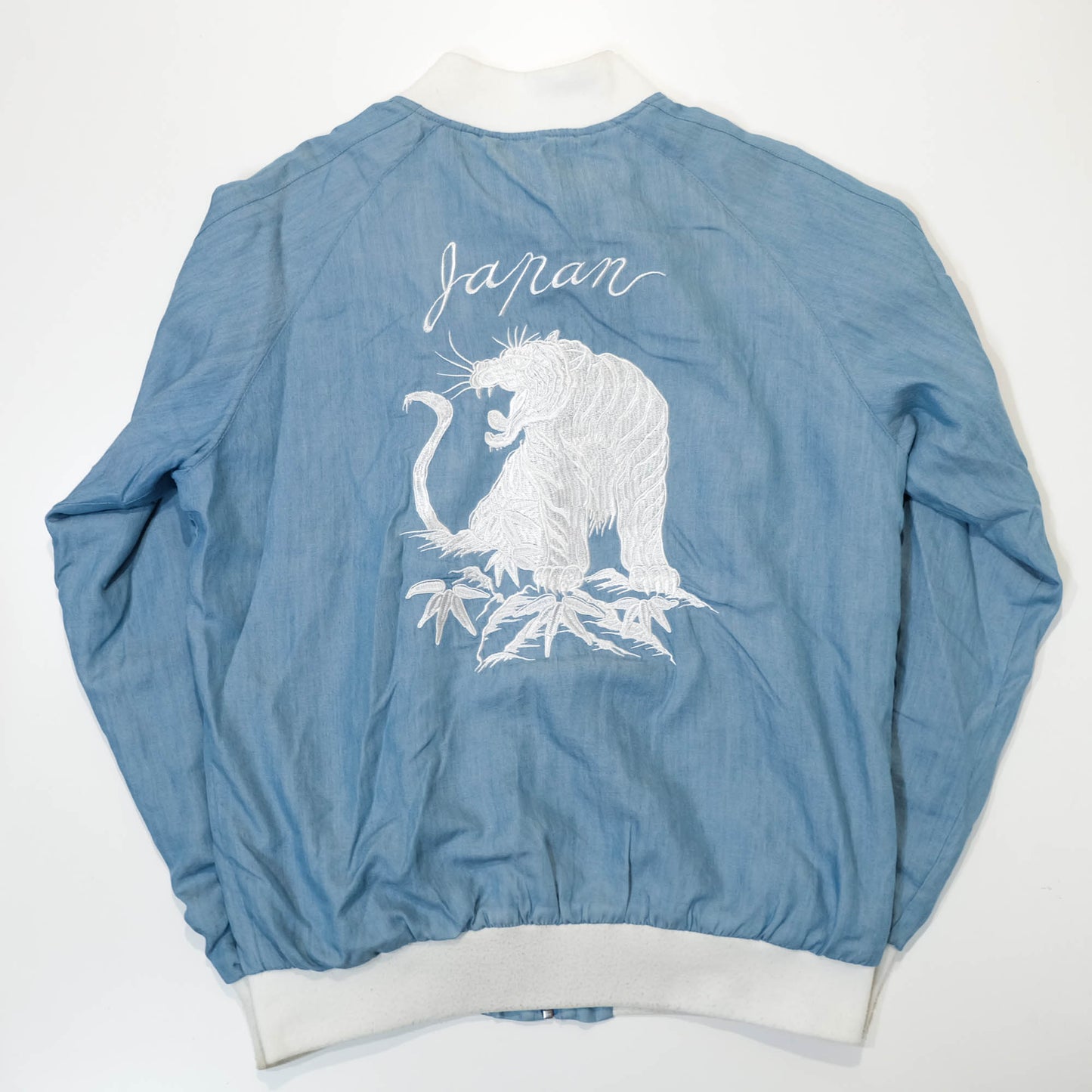 Minimalist Wagara Streetwear Jacket Featuring White Embroidered Tiger Artwork & Classic Japan Souvenir Style