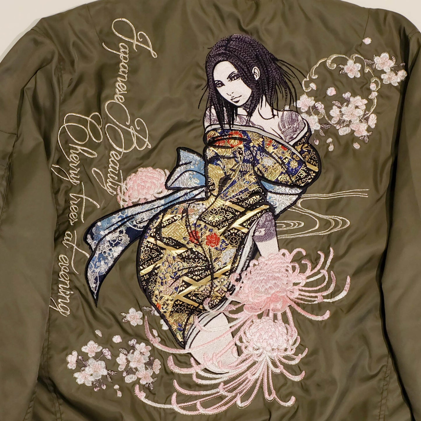 Japanese DIVINE RETRIBUTION Oiran Beauty Cherry Blossom Embroidered MA-1 Bomber Jacket XL