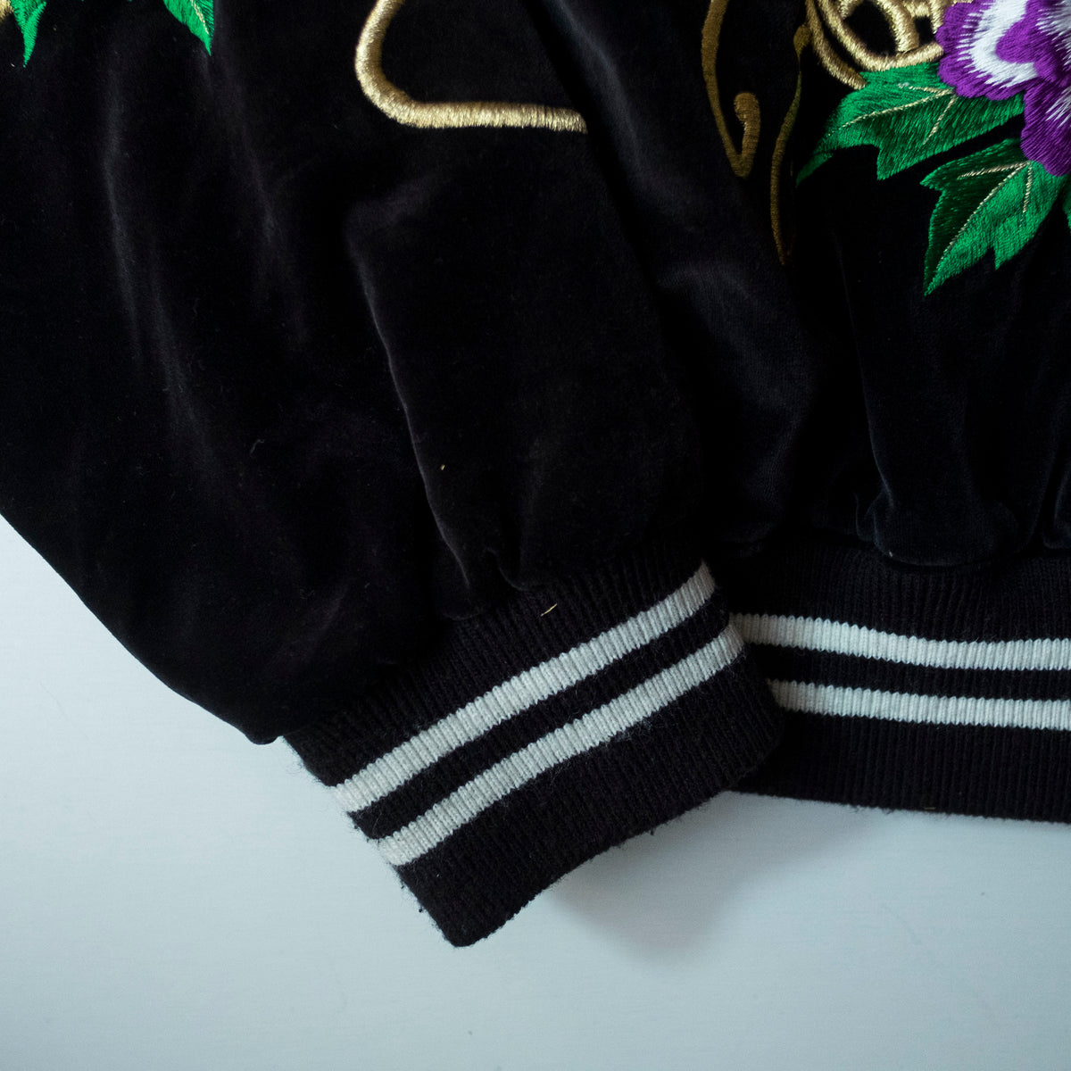 Yokosuka Velvet Sukajan Jacket Size L | Japanese Embroidered Souvenir Bomber Jacket