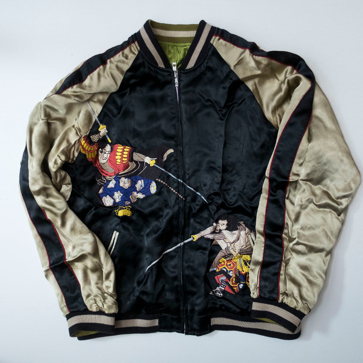 Samurai Ukiyo-e Dragon Reversible Sukajan Jacket Size L | Japanese Nihonga Inspired Souvenir Bomber