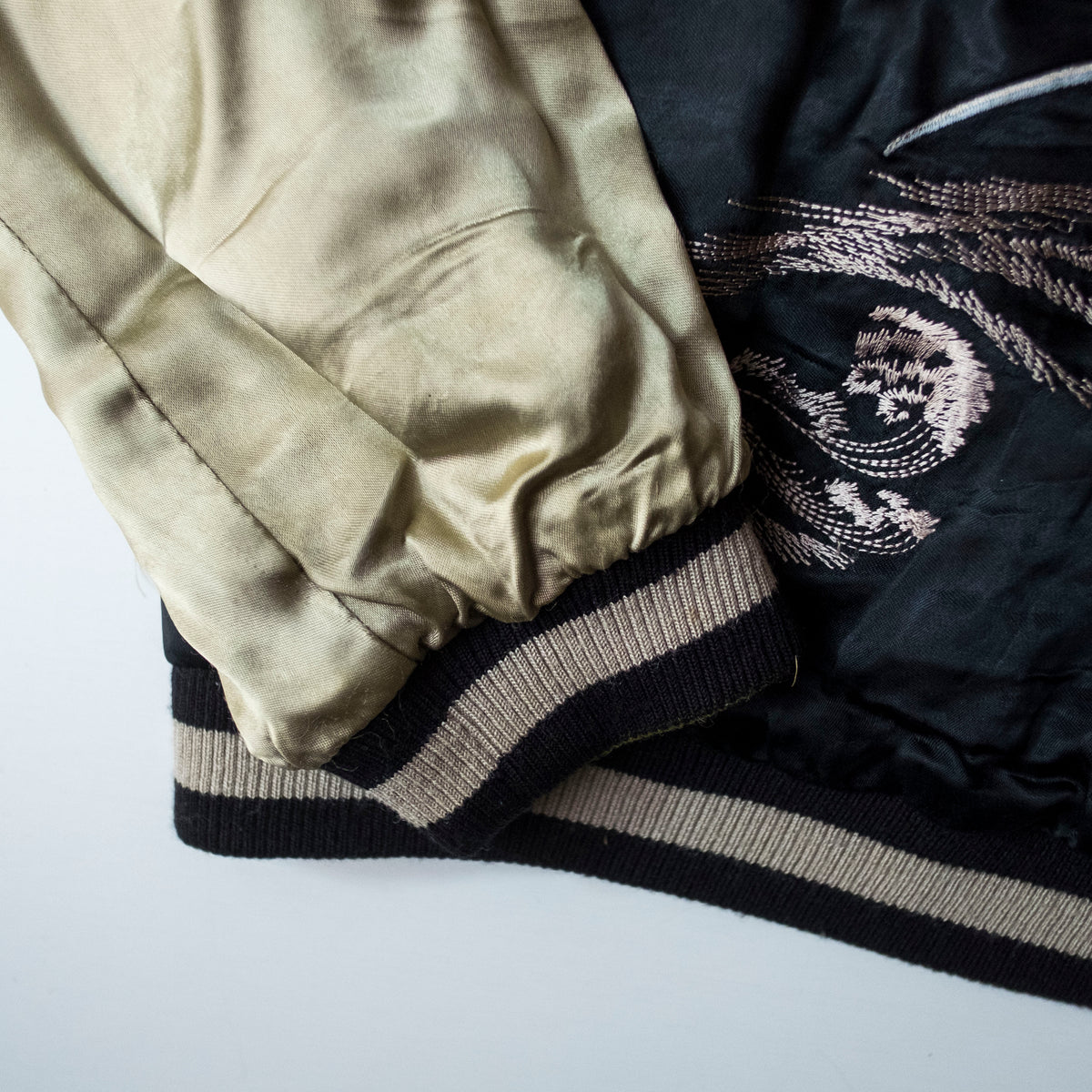 Samurai Ukiyo-e Dragon Reversible Sukajan Jacket Size L | Japanese Nihonga Inspired Souvenir Bomber