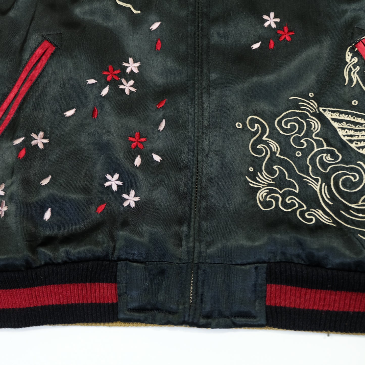 Reversible Japanese Dragon Koi Fish Whirlpool Art Sukajan Souvenir Jacket Size M