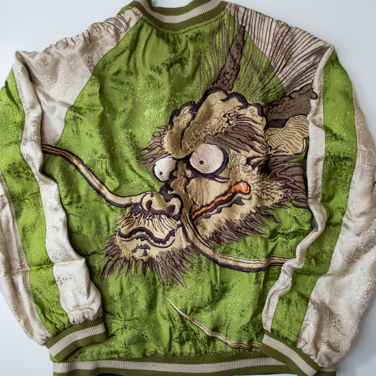 Samurai Ukiyo-e Dragon Reversible Sukajan Jacket Size L | Japanese Nihonga Inspired Souvenir Bomber