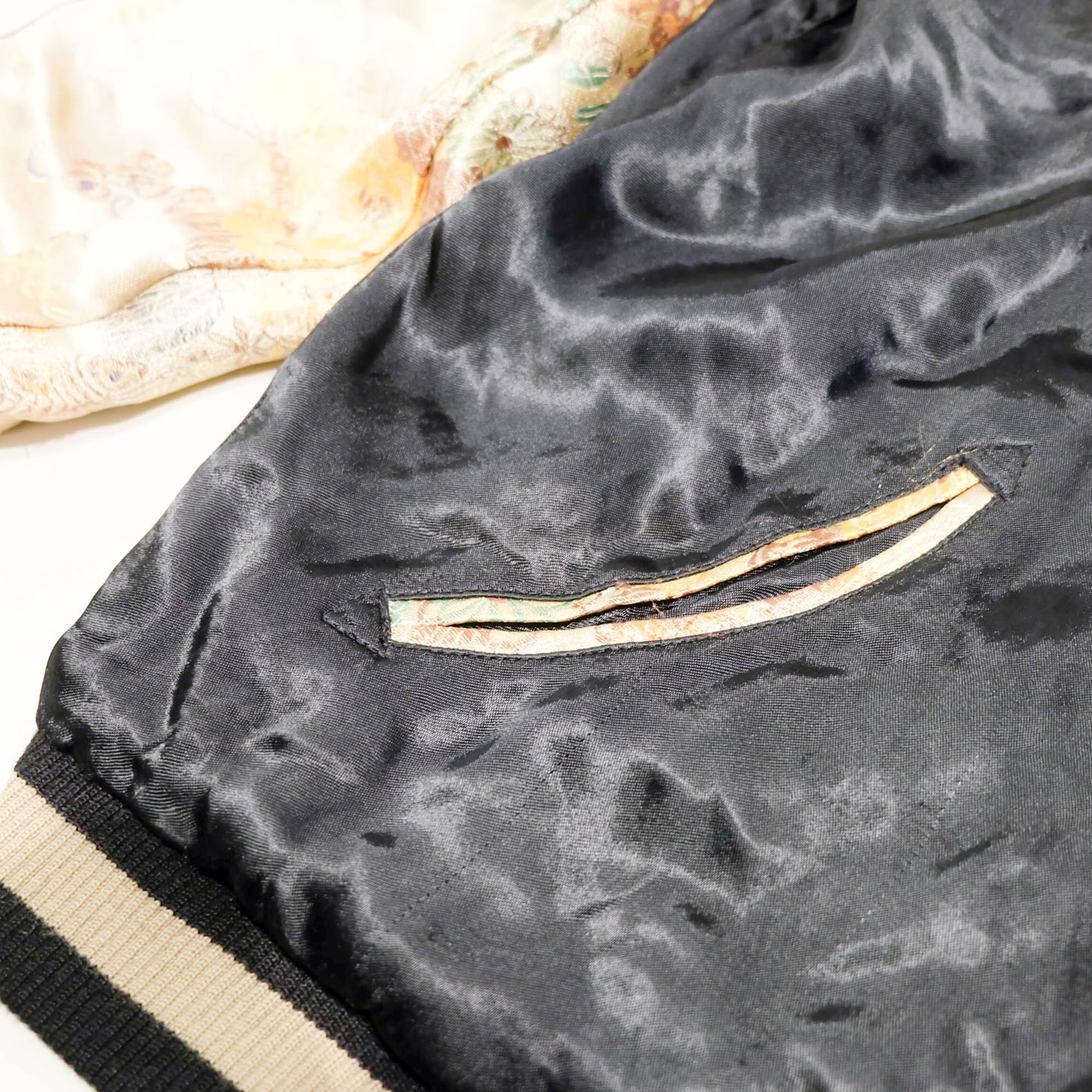 Ryu-Oh Reversible Koi Fish Sukajan Jacket Size L Vintage Japanese Souvenir Bomber | Rising Koi Tattoo Art, Lotus Crest & Brocade Sleeve Wearable Art