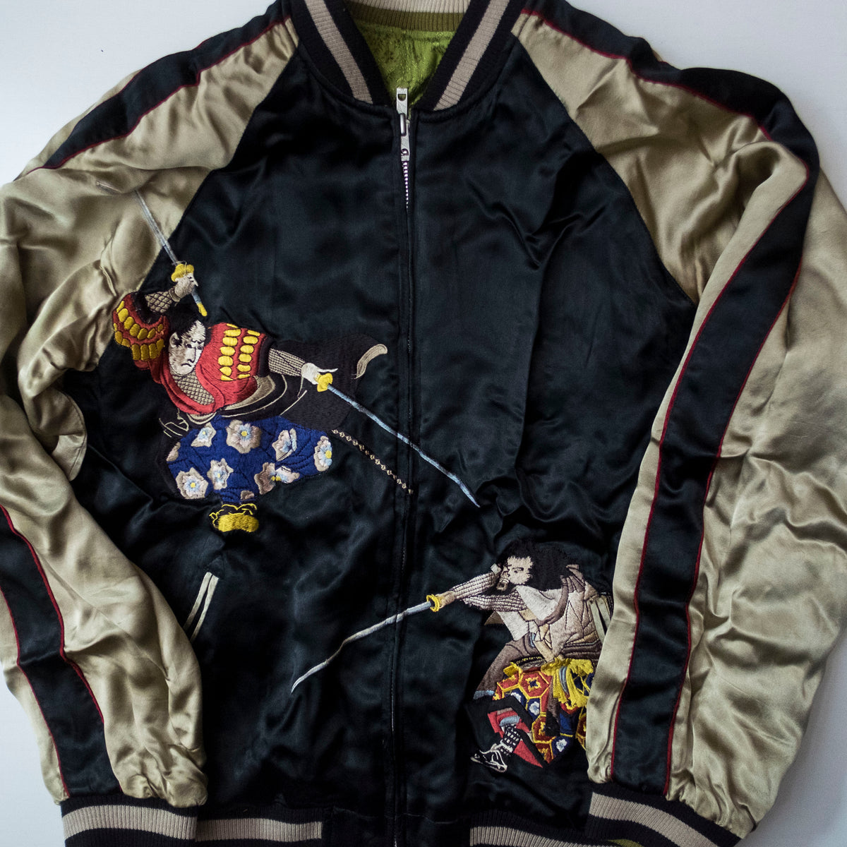 Samurai Ukiyo-e Dragon Reversible Sukajan Jacket Size L | Japanese Nihonga Inspired Souvenir Bomber