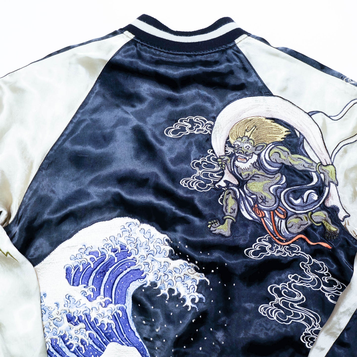 Rare Japanese Oni Wind & Thunder Gods × Great Wave Embroidered Rayon Souvenir Jacket