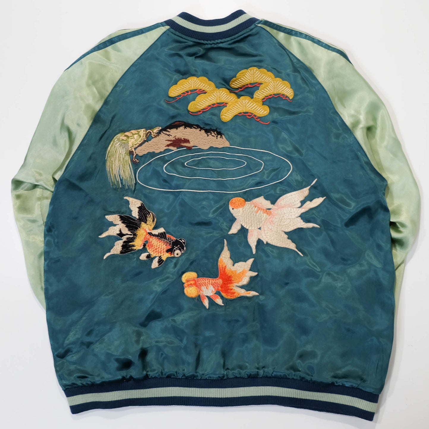 Elegant Japanese Embroidered Jacket Featuring Traditional Kingyo Goldfish, Water Ripples & Edo-Inspired Artwork