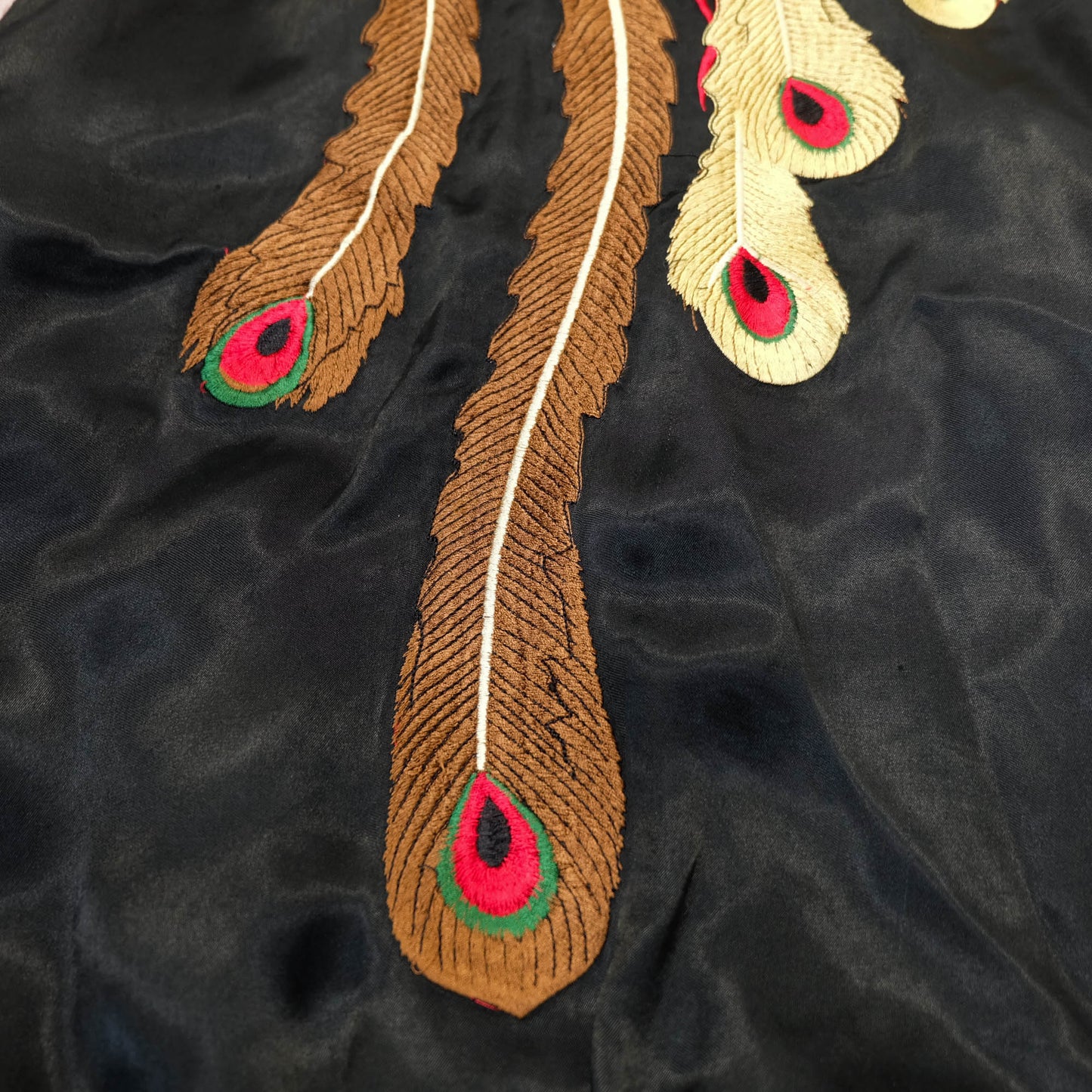 Vintage-Inspired Wagara Embroidered Jacket Featuring Majestic Kujaku Peacock Feathers, Phoenix Bird & Traditional Japanese Textile Art