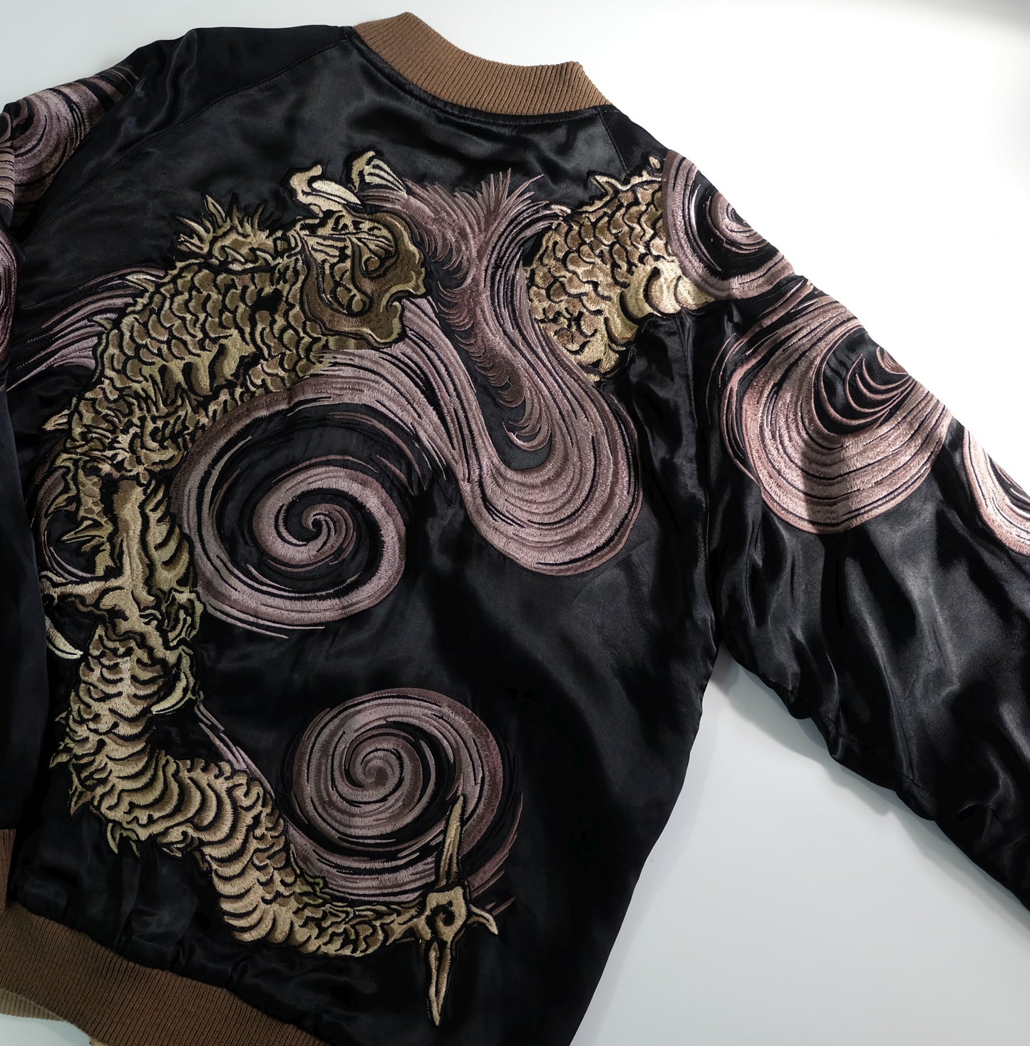 Vintage Japanese Nihonga Whirlpool Dragon Brocade Sukajan Souvenir Jacket