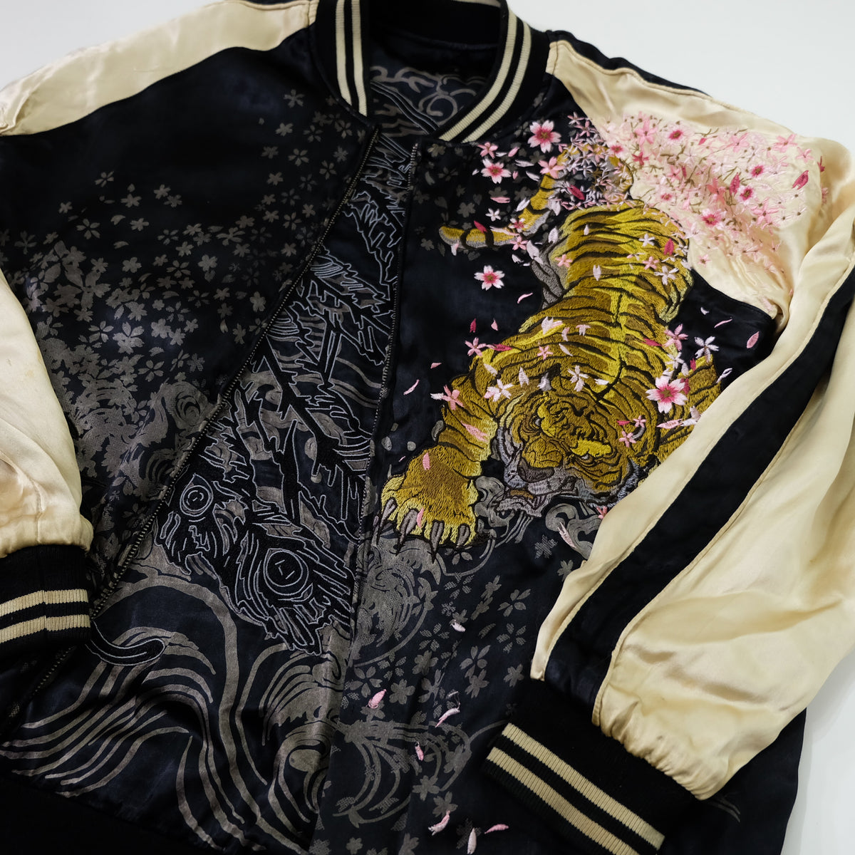 Miyabi Musubi Reversible Japanese Sukajan Tiger Sakura Koi Dragon Phoenix Embroidered Souvenir Jacket | Black Ivory Wagara Bomber