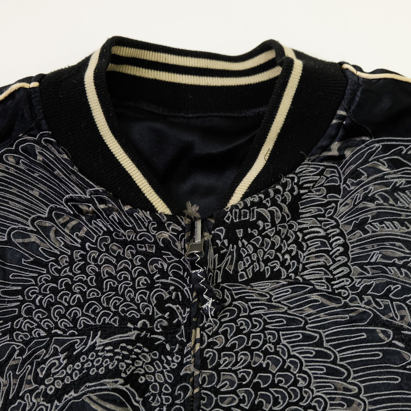 Miyabi Musubi Reversible Japanese Sukajan Tiger Sakura Koi Dragon Phoenix Embroidered Souvenir Jacket | Black Ivory Wagara Bomber