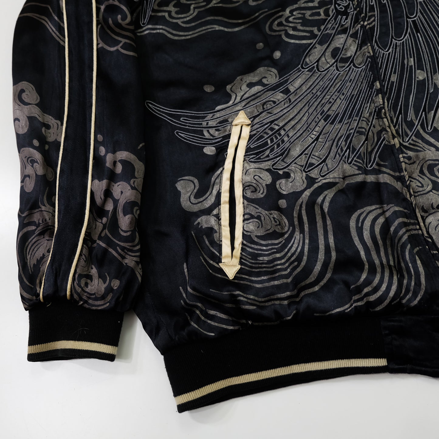 Miyabi Musubi Reversible Japanese Sukajan Tiger Sakura Koi Dragon Phoenix Embroidered Souvenir Jacket | Black Ivory Wagara Bomber