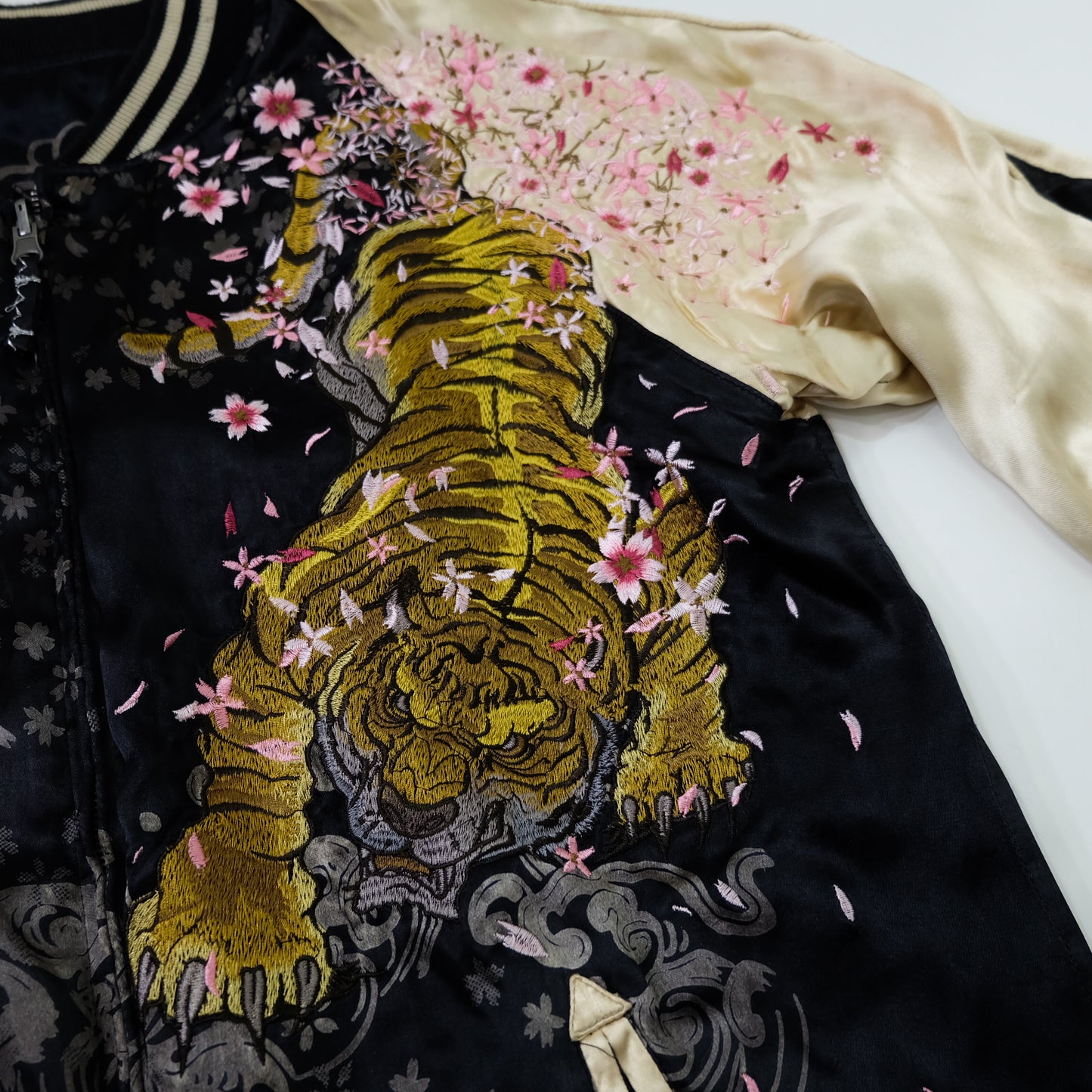 Miyabi Musubi Reversible Japanese Sukajan Tiger Sakura Koi Dragon Phoenix Embroidered Souvenir Jacket | Black Ivory Wagara Bomber