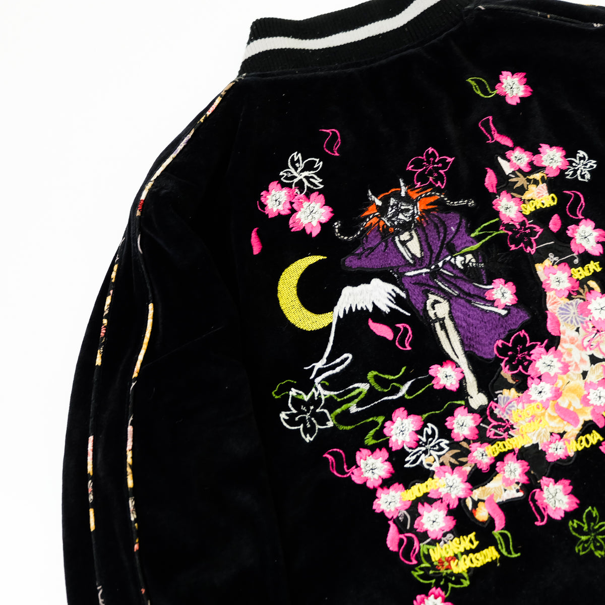 Vintage Japanese Velvet Sukajan Japan Map Sakura Mt Fuji Embroidered Reversible Souvenir Jacket | Size M