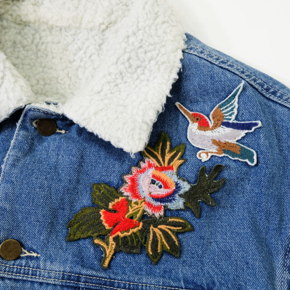 L’Aveugle Par Amour Tiger Embroidered Custom Patches Sherpa Denim Jacket | Butterfly Rose Bird Patch Trucker Coat | Maximalist Streetwear (Copy)