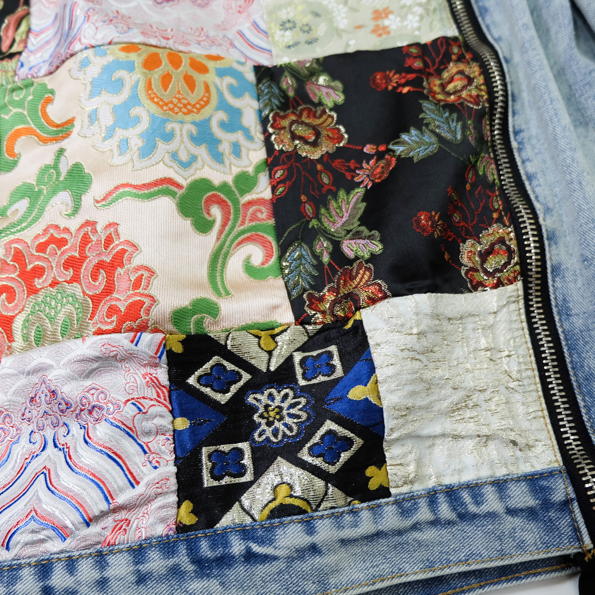 CALMIND Oriental Brocade Patchwork Distressed Denim Jacket Size L | Japanese Chinese Textile Art Zip Back Trucker Jean Jacket