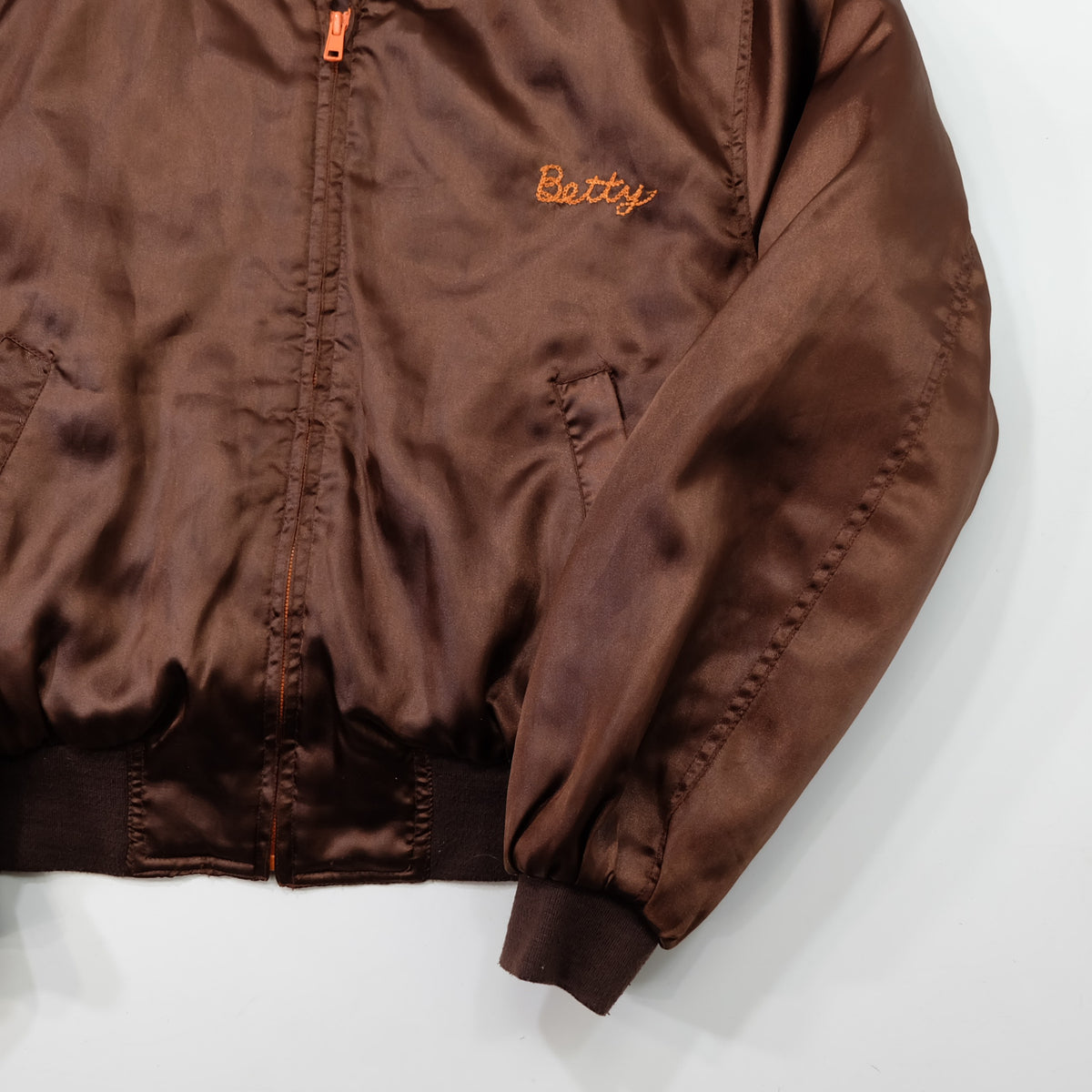 MIC MORE “MAYNER” Tiger Embroidered Brown Satin Bomber Jacket | Betty Script Quilted Sukajan Style | Size M