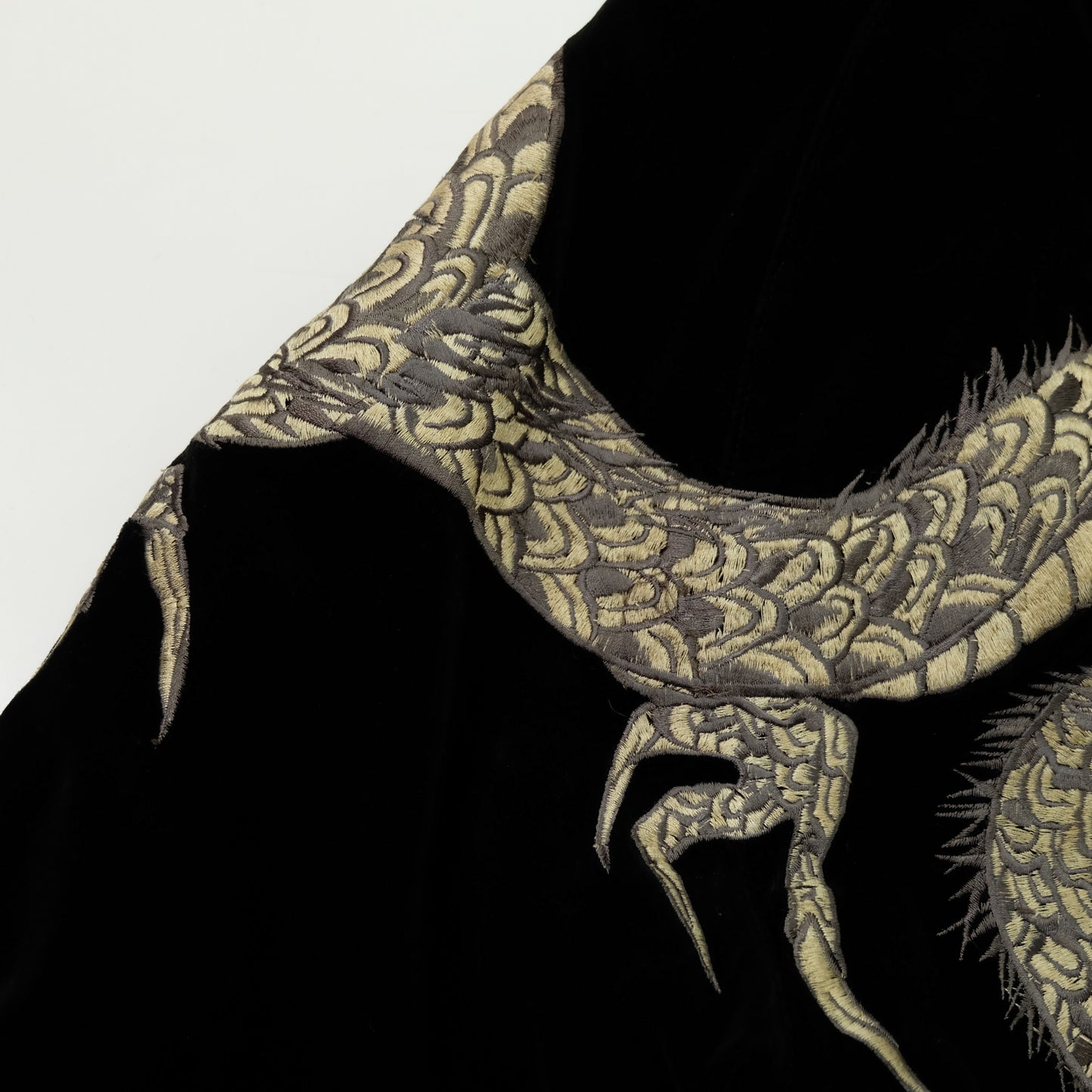 CROWS × WORST Kuzugami Tatsuo Dragon Velvet Reversible Sukajan Jacket | Black Gold Dragon × Red Satin | Japanese Manga Streetwear | Size L