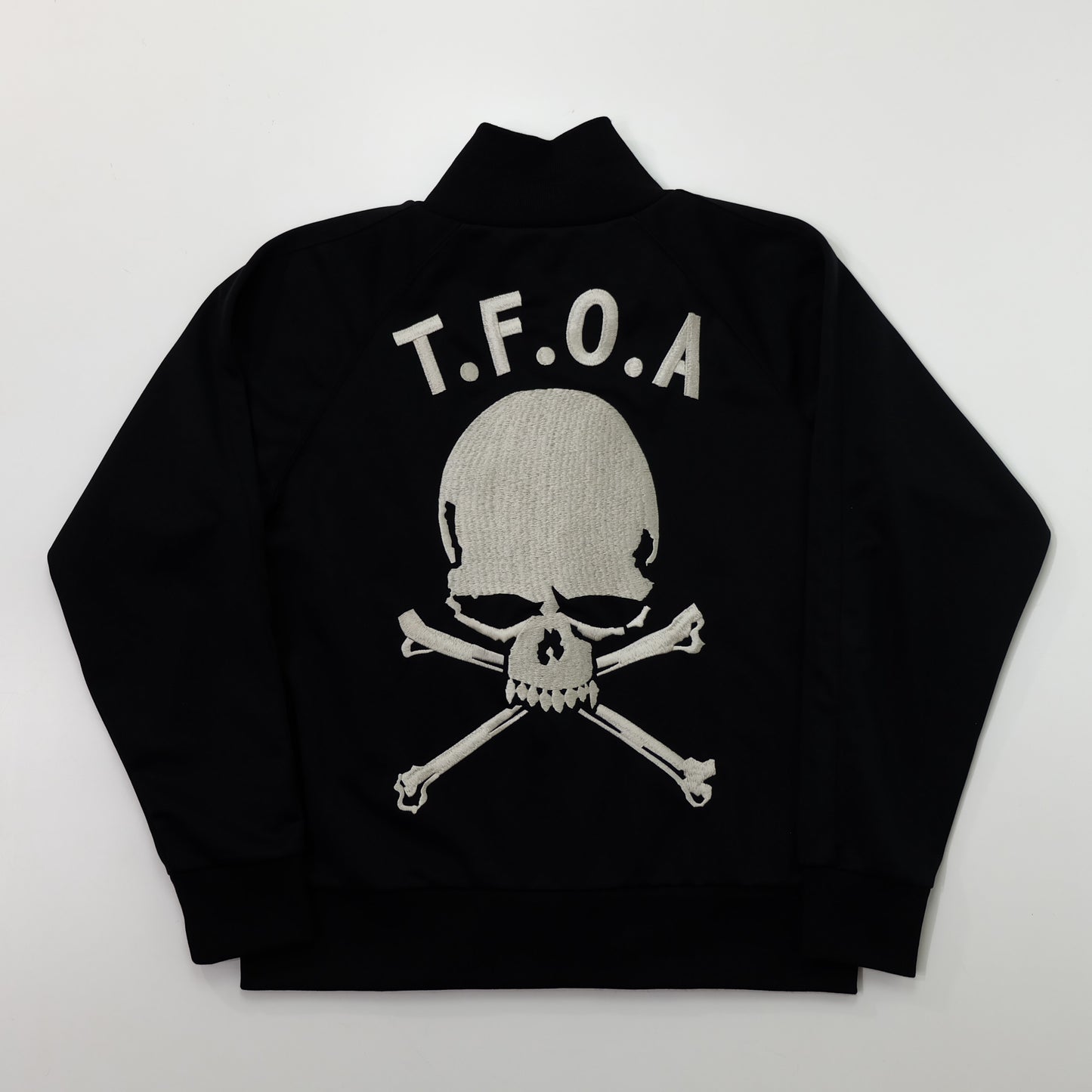 CROWS × CROPPED HEADS T.F.O.A Skull Crossbones Embroidered Black Track Jacket | The Front of Armament 武装戦線 Manga Streetwear | Size S