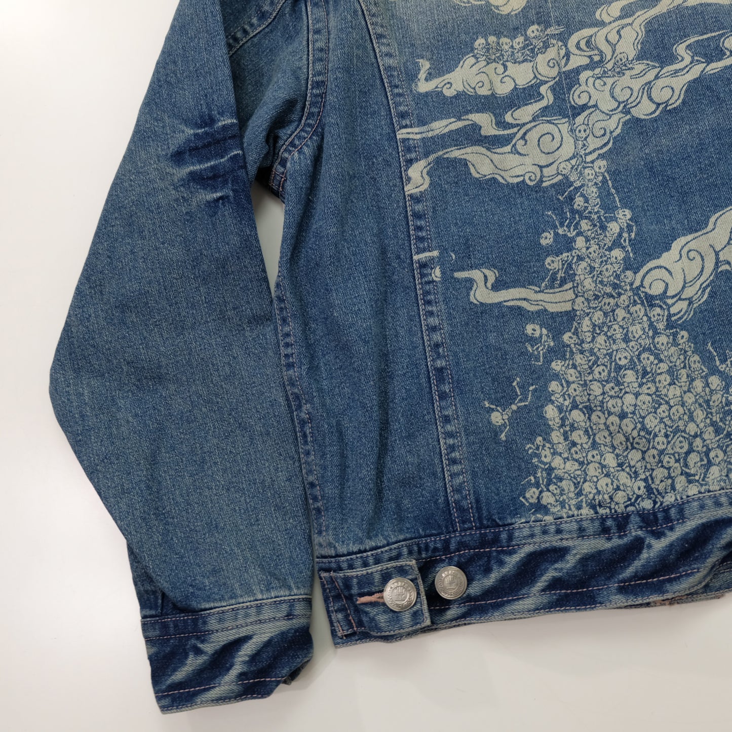 Japanese Wagara Buddha & Skull Memento Mori Denim Jacket | Buddhist Nirvana Skeleton Cloud Art Japanese Jeans Trucker Jacket | Size L