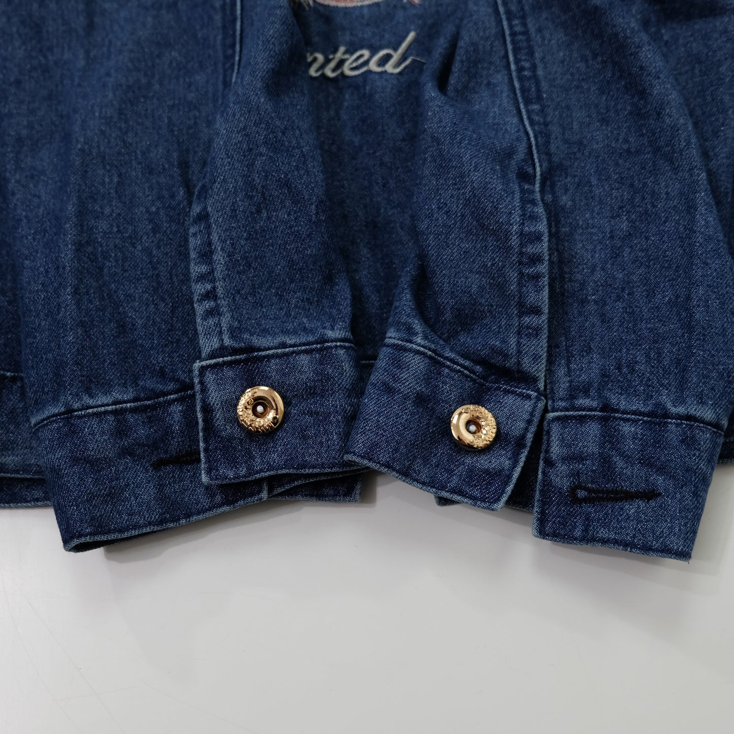 Japanese Enchanted Rose Phoenix Embroidered Denim Jacket | Wagara Bird Floral Jean Trucker Jacket | Free Size M–L
