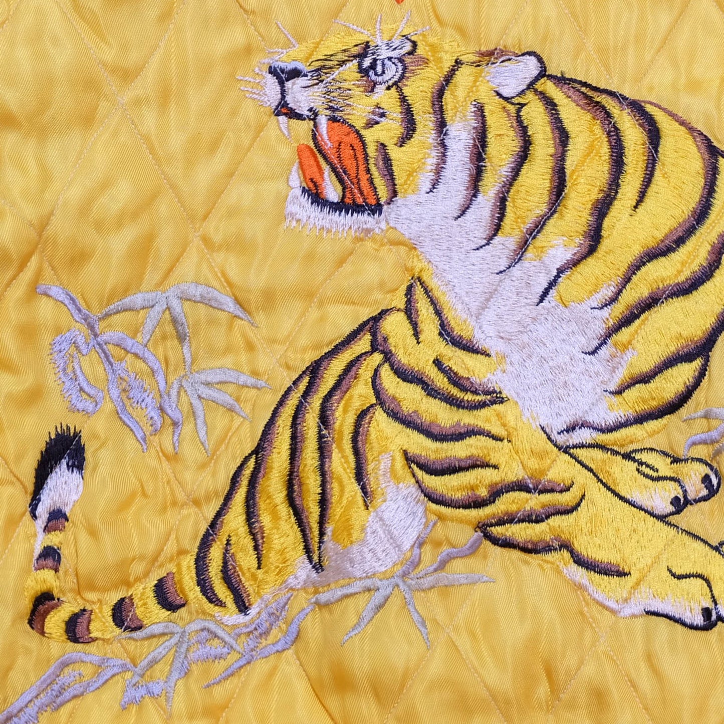 Rare Tailor Toyo Kosho TT11201 Bulldog Tiger Reversible Sukajan Jacket 2006 Yellow Quilted Velvet Japan Souvenir Bomber