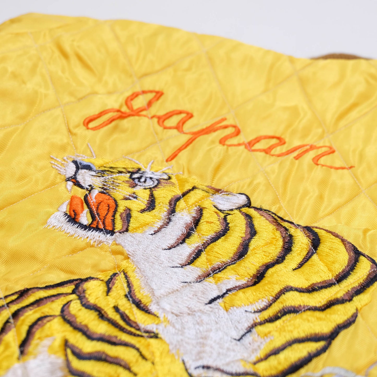 Rare Tailor Toyo Kosho TT11201 Bulldog Tiger Reversible Sukajan Jacket 2006 Yellow Quilted Velvet Japan Souvenir Bomber