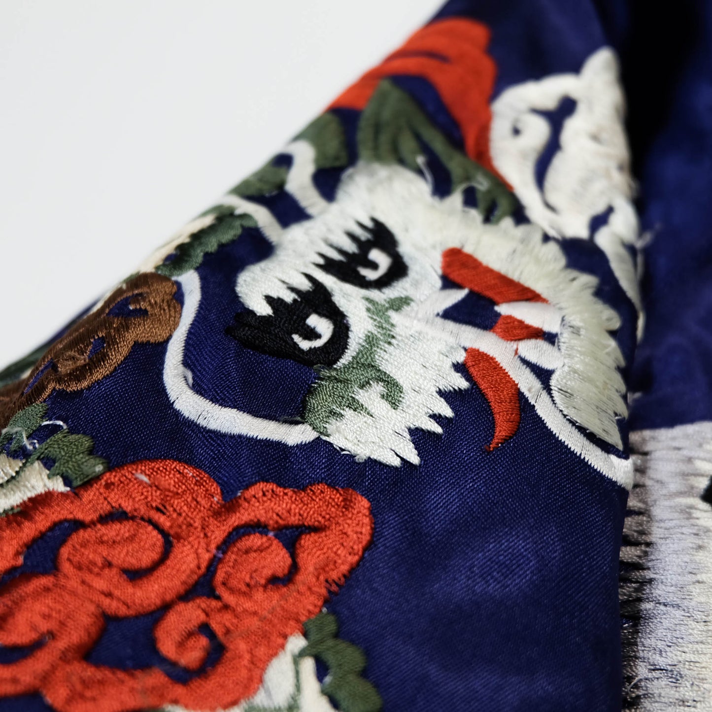 Rare Purple Yokosuka Souvenir Bomber Jacket with White Tiger, Dragon, Maiko, Geisha, and Traditional Japanese Scenic Embroidery