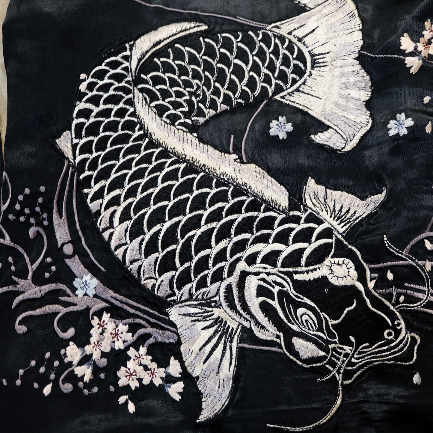 SATORI Reversible Sukajan Size L – Double Dragon × Koi Carp Sakura Japanese Embroidered Souvenir Jacket