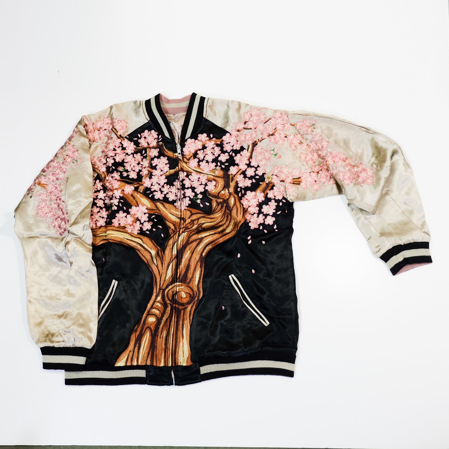 Japanese Japan SCRIPT Wagara Sakura Cherry Blossoms Tree Embroidered Embroidery Reversible Sukajan Souvenir Sukajum Skajum Yokosuka Jumper Bomber Velvet Jacket ( Size : M )