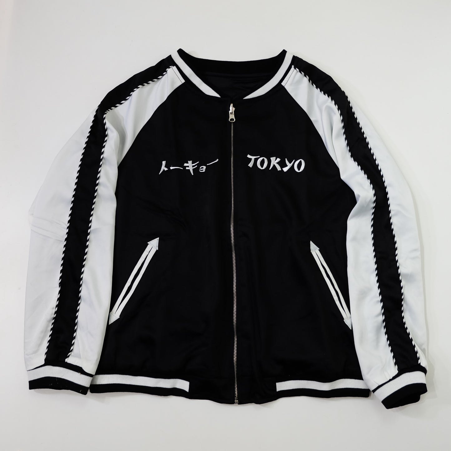 SNAKI Japan Tokyo Map Reversible Sukajan Souvenir Jacket XL | Tokyo Tower Asakusa Kaminarimon Sakura Embroidered Black White Yokosuka Bomber