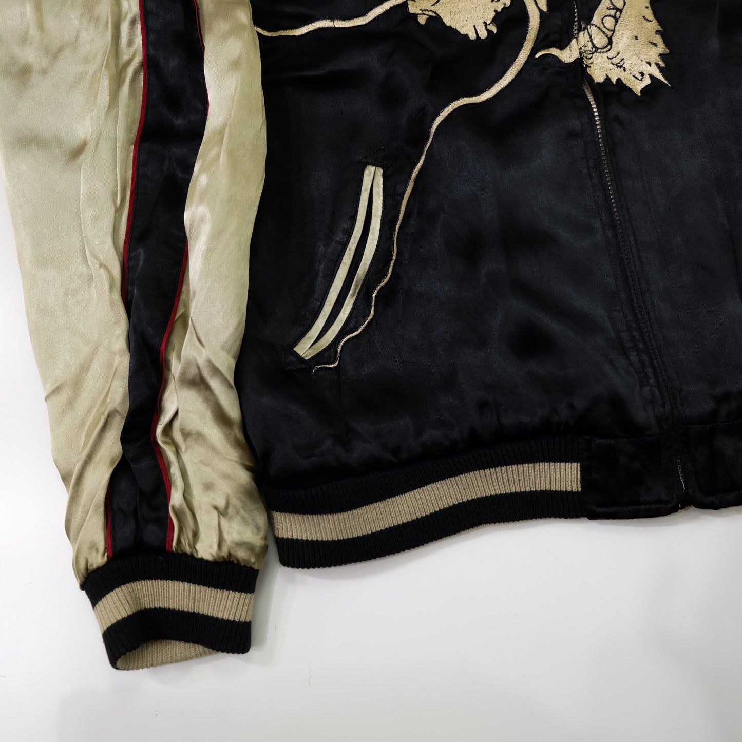 Hyakka Ryoran Reversible Dragon & Giant Koi Sukajan Jacket M | Japanese Embroidered Yokosuka Souvenir Bomber