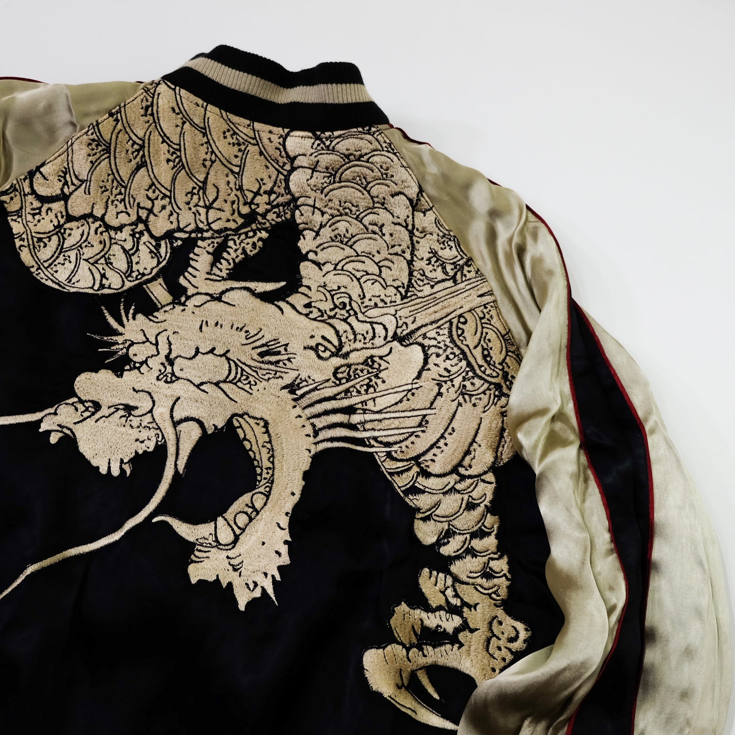 Hyakka Ryoran Reversible Dragon & Giant Koi Sukajan Jacket M | Japanese Embroidered Yokosuka Souvenir Bomber