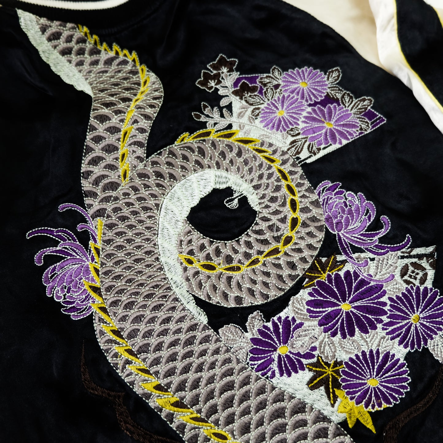 Miyabi Musubi Reversible Sukajan Jacket – Kingyo Goldfish Lotus & Twin Dragon Chrysanthemum Japanese Embroidery