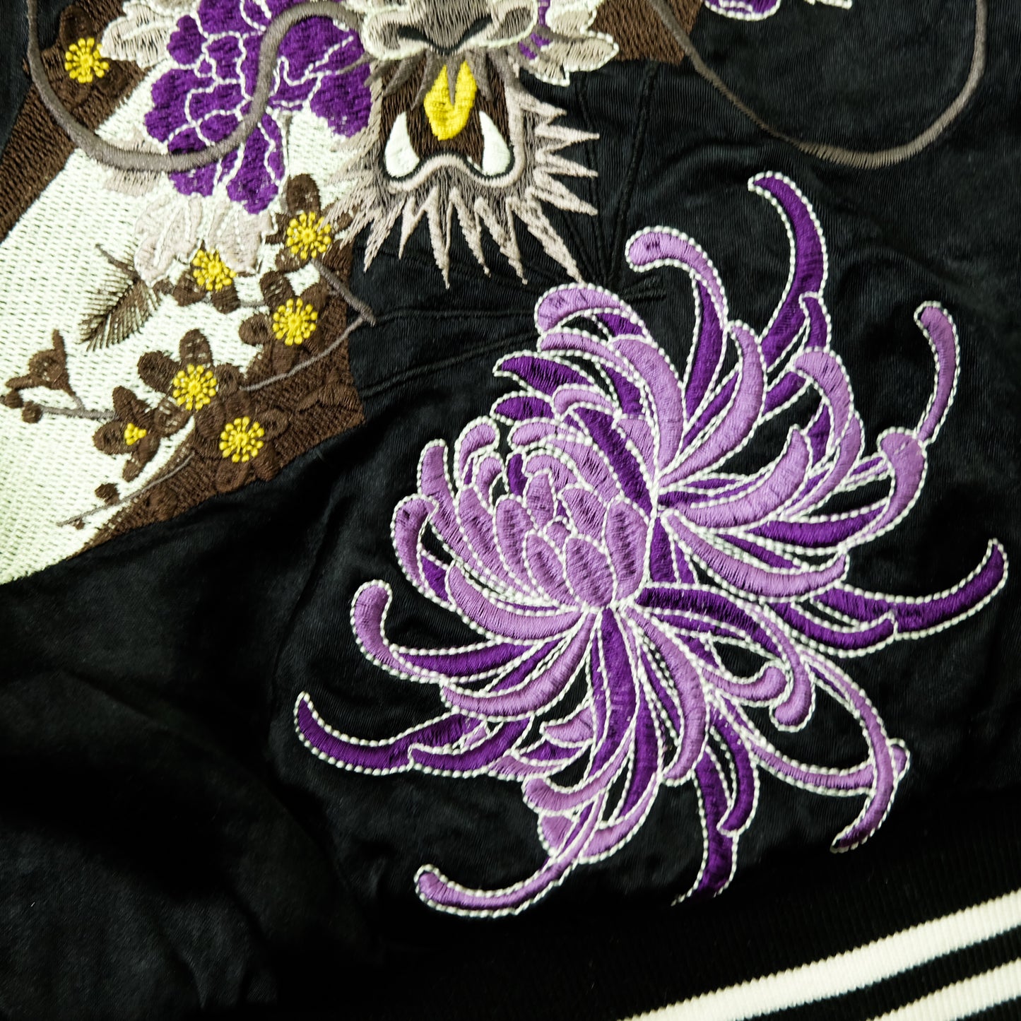 Miyabi Musubi Reversible Sukajan Jacket – Kingyo Goldfish Lotus & Twin Dragon Chrysanthemum Japanese Embroidery