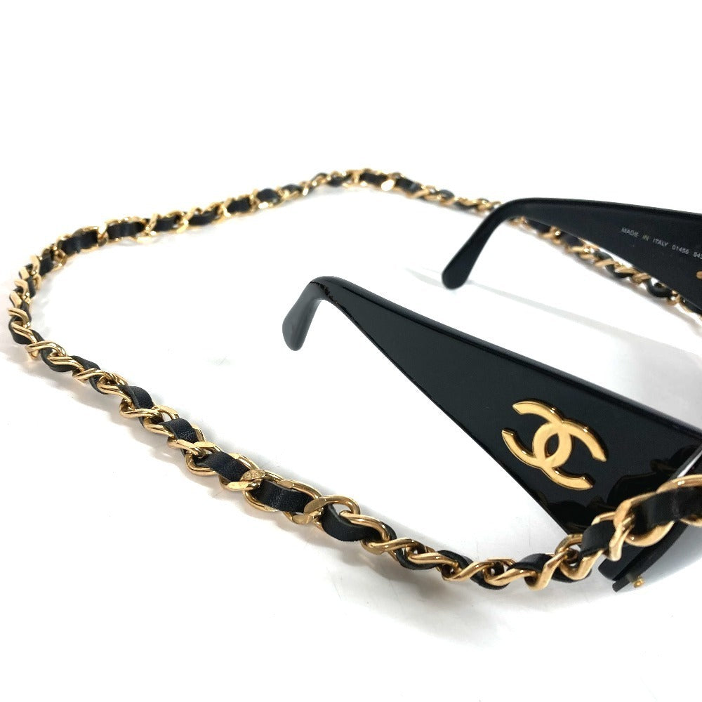 Chanel 01456 Vintage Chain Sunglasses, Leather-Threaded Gold Chain, Black Shield, 1990s Made in Italy, view 5