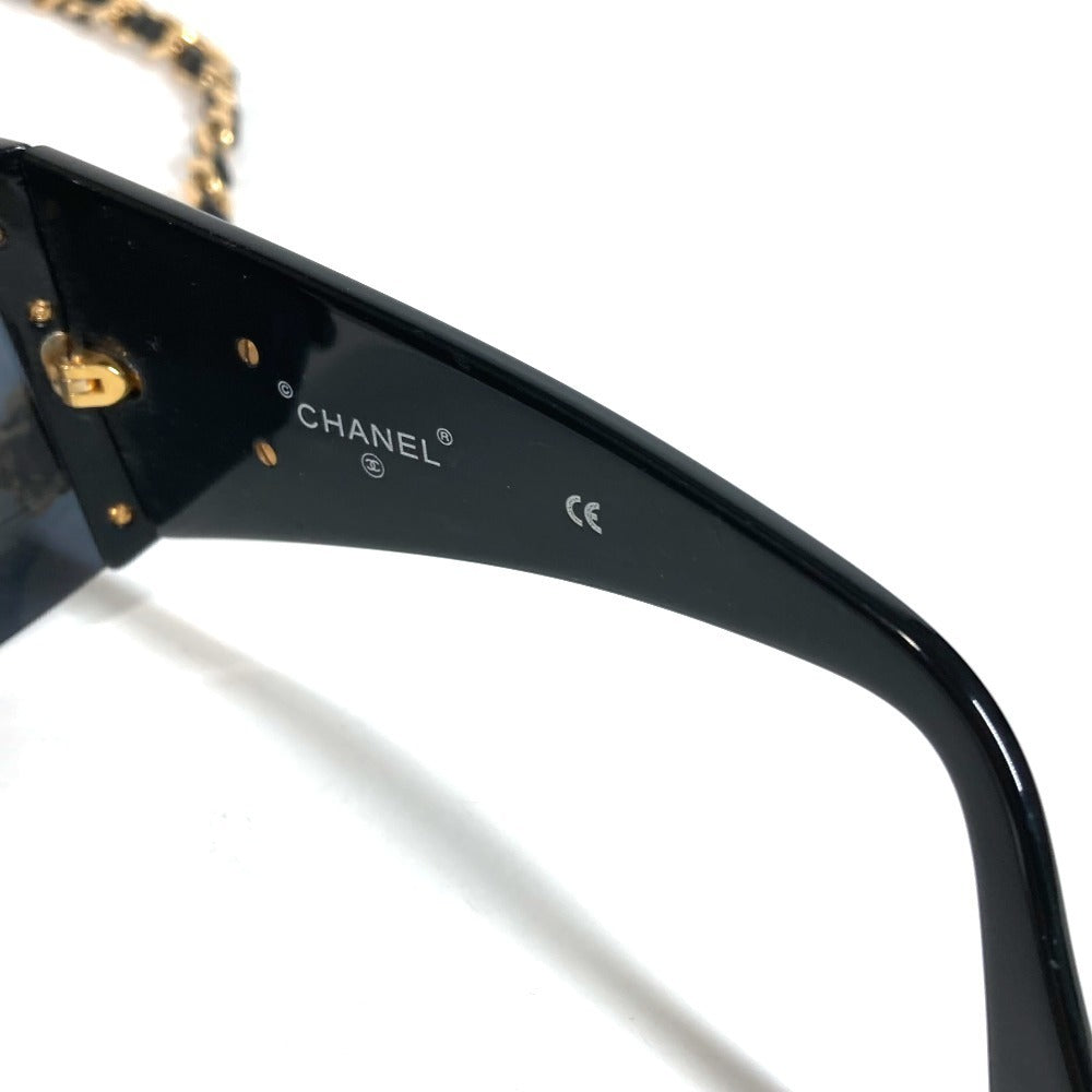 Chanel 01456 Vintage Chain Sunglasses, Leather-Threaded Gold Chain, Black Shield, 1990s Made in Italy, view 7