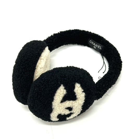 Chanel 25B CC Logo Shearling Earmuffs, Black with Ivory Interlocking CC, Unused with Tags, view 1
