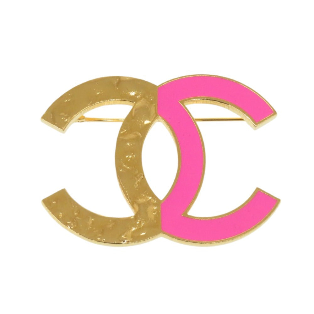 Chanel Bicolour CC Brooch, Brushed Gold Tone and Pink Enamel, view 1