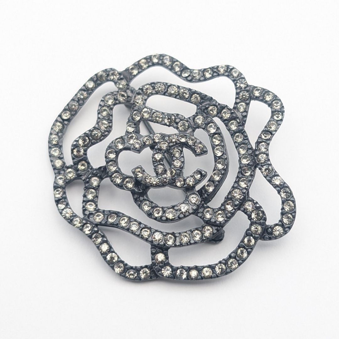 Chanel Camellia Brooch, Crystal Pavé on Gunmetal, Autumn 2000 (00A), view 1
