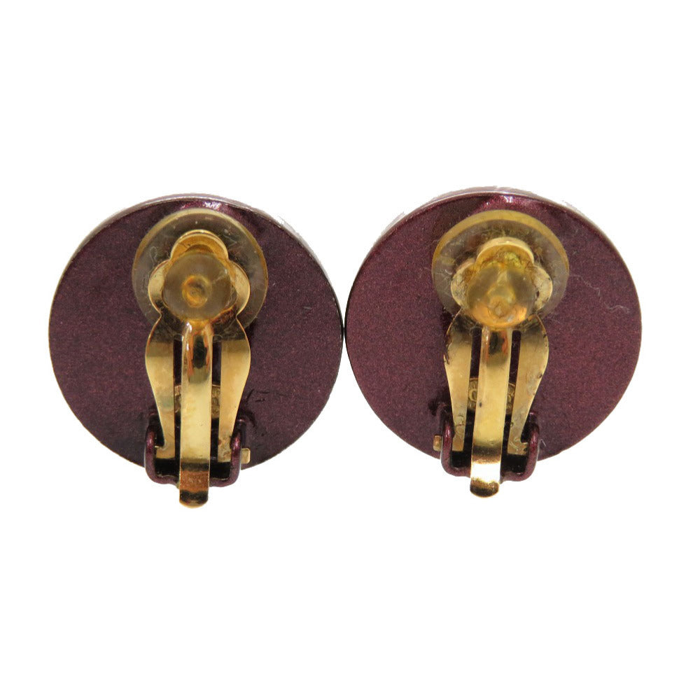 Chanel CC Button Clip-On Earrings, Pink Leather and Metal, Autumn 2000 (00A), view 3