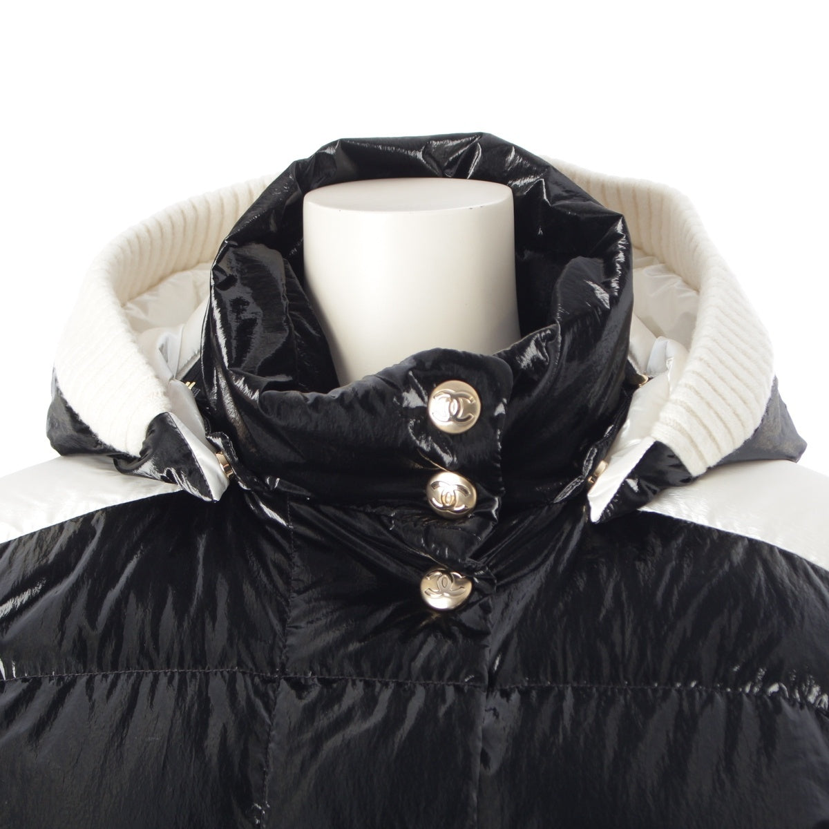 Chanel Coco Neige 2025/26 Puffer Down Jacket with Hood, Black and Ivory, CC Crystal Patch, Size 42, view 5