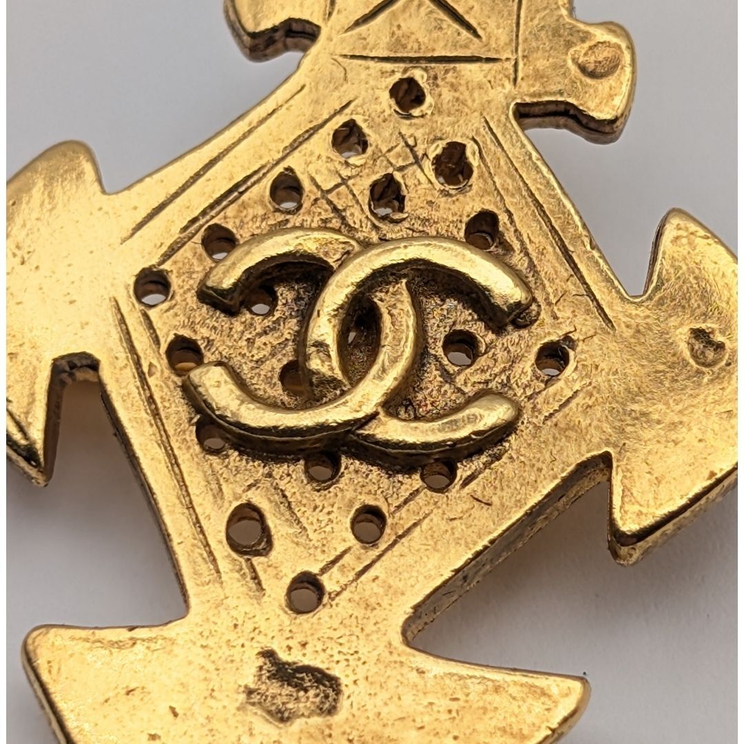 Chanel Pierced Cross Brooch with CC, Gilt Metal, Spring 1994 (94P), Boxed, view 3