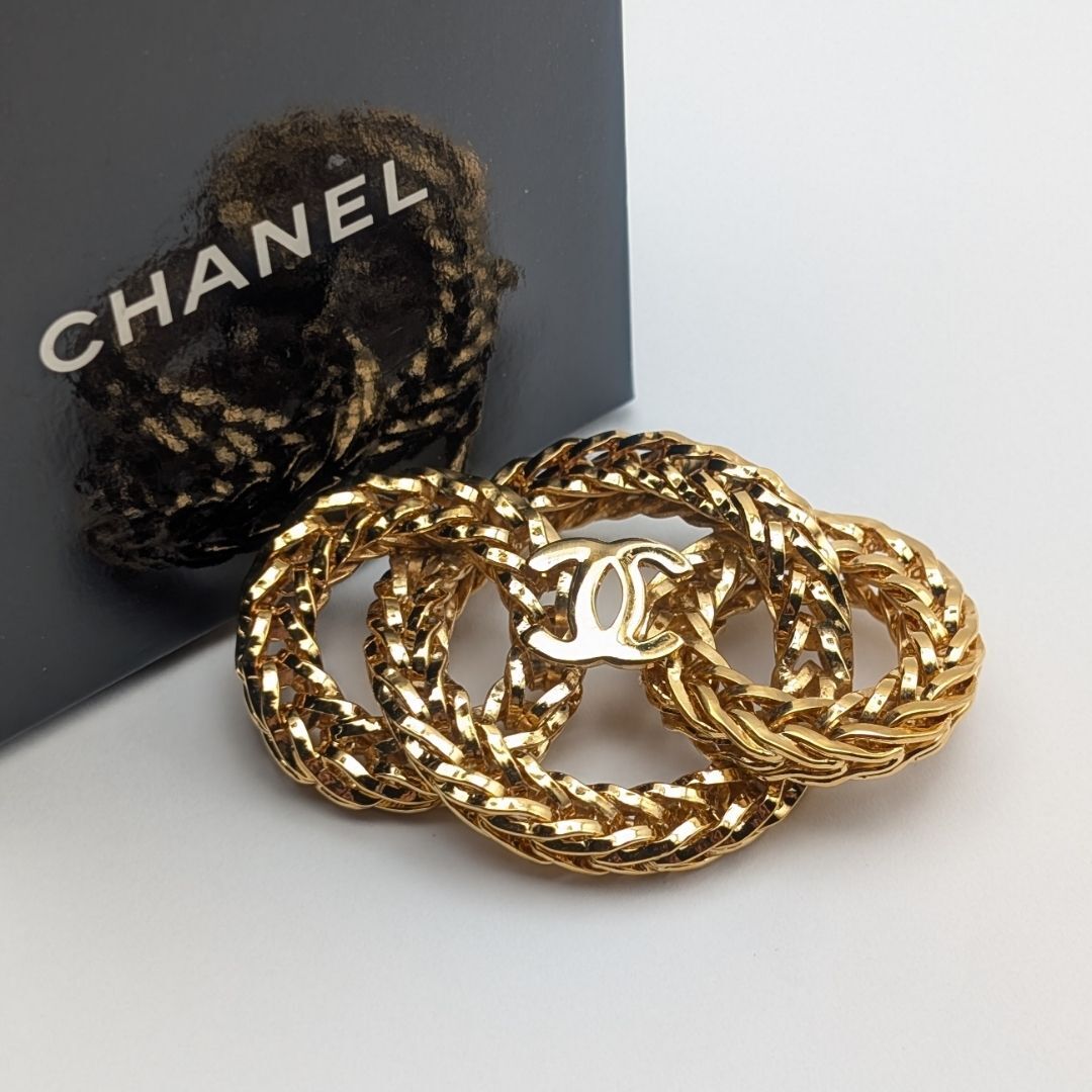 Chanel Triple Rope Ring Brooch with CC, Gilt Metal, Early Vintage, Boxed, view 1