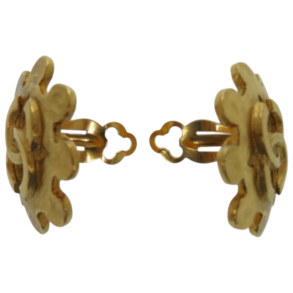 Chanel Vintage CC Flower Clip-On Earrings, Gold Tone, view 3