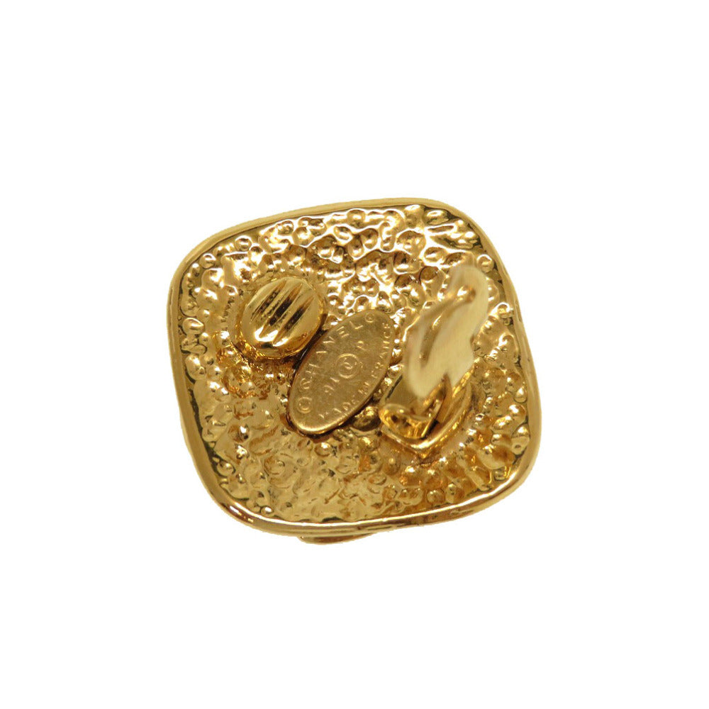 Chanel Vintage CC Hammered Lozenge Clip-On Earrings, Gold Tone, Spring 1994 (94P), with Box, view 3