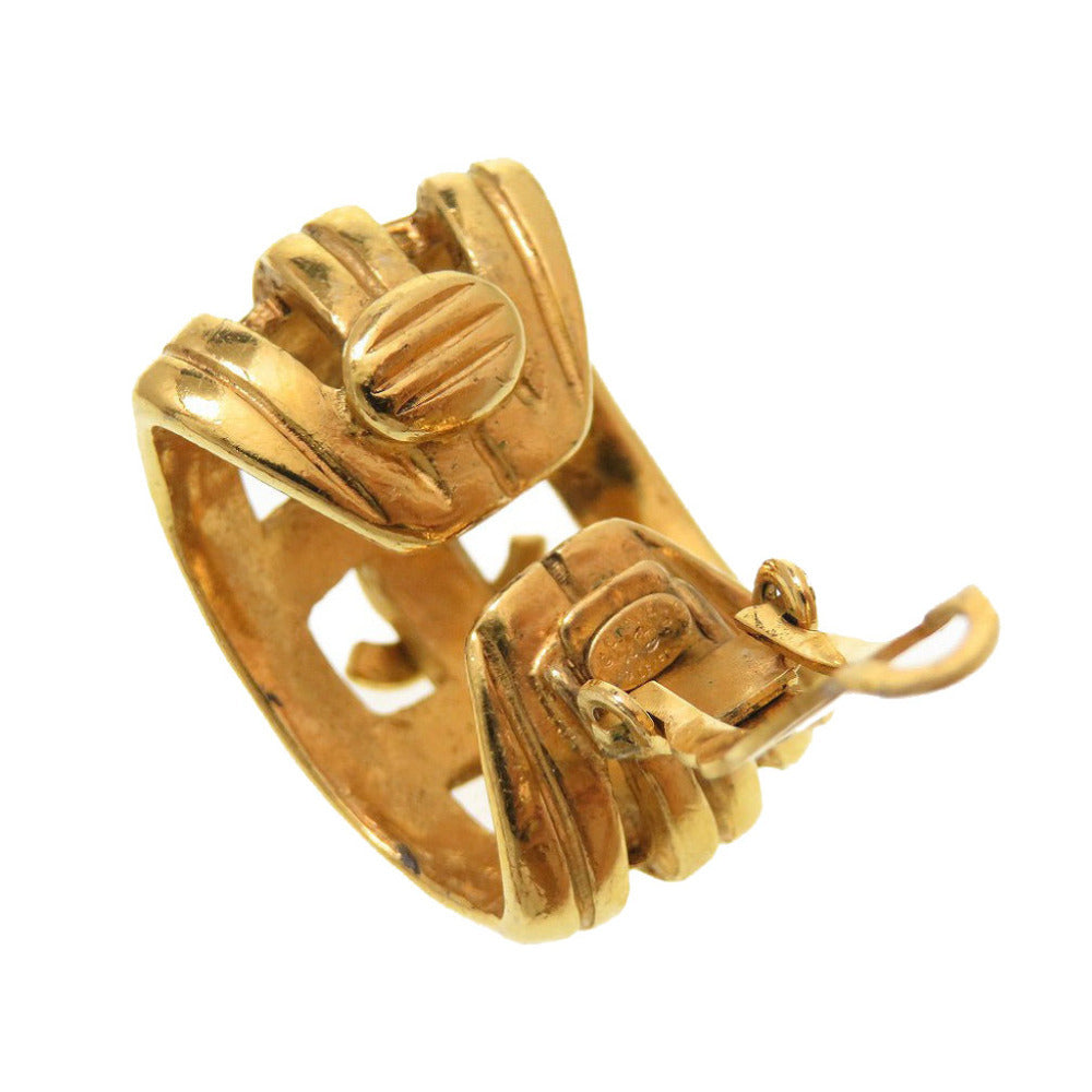 Chanel Vintage CC Ribbed Barrel Clip-On Earrings, Gold Tone, Spring 1996 (96P), view 3