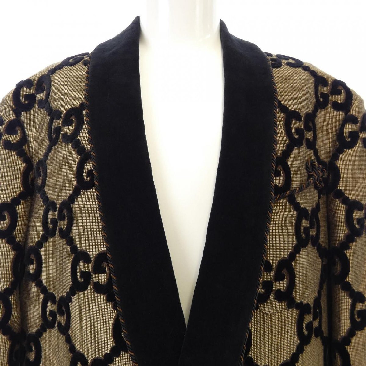 Gucci Jumbo GG Smoking Jacket 715702 ZAJIK with Velvet Shawl Collar and Cord Trim, Beige and Black, Size 48, view 3